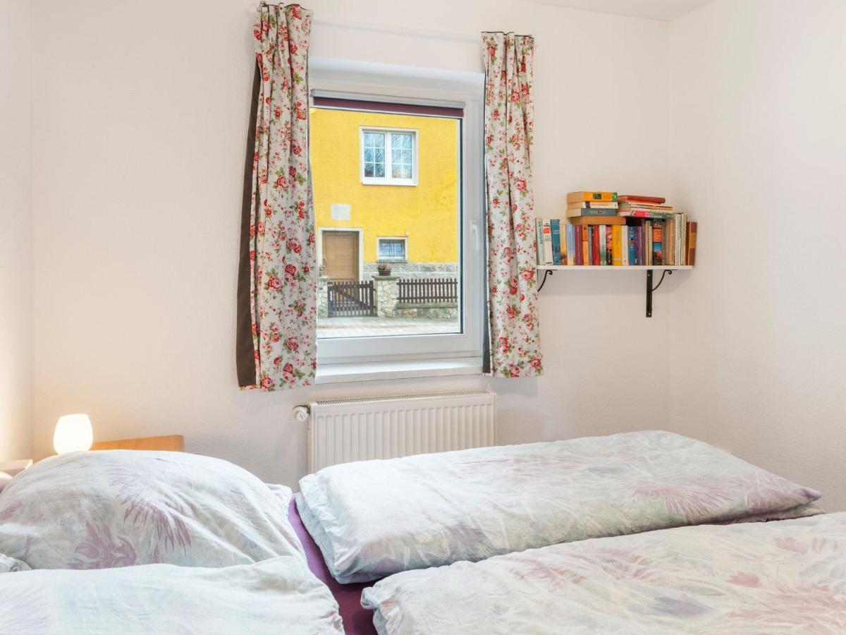 Holiday Home With Terrace And Fenced Garden Naumburg  Esterno foto